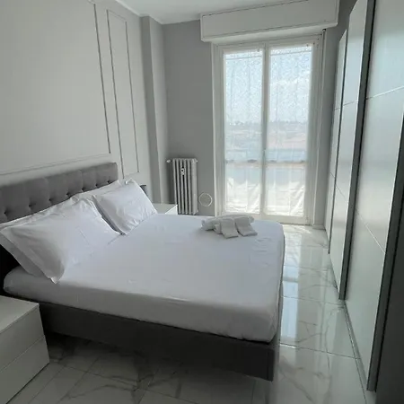 Apartamento Luxury 100 Mq A Stone's Throw From The Duomo