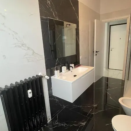 Luxury 100 Mq A Stone's Throw From The Duomo * Milán